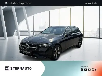 Gebraucht Mercedes C180 Avantgarde 170 PS (125 kW) 2023 Unilack schwarz Kombi