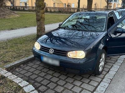 Używany VW Golf IV Pacific 110 KM (80 kW) 2003 Niebieski Hatchback