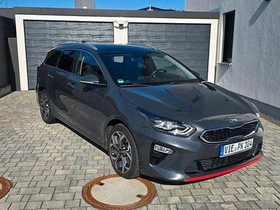 Gebraucht Kia Ceed Platinum 136 PS (100 kW) 2019 Grau Kleinwagen