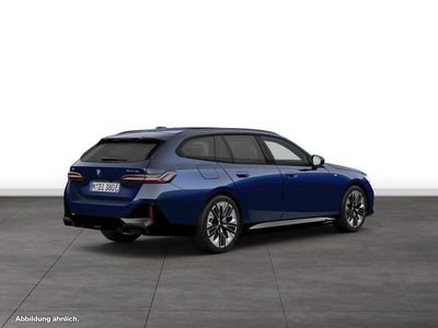 Gebraucht BMW i5 M Sport 250 kW (340 PS) 2025 Blau Kombi