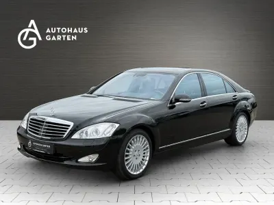 Gebraucht Mercedes S500 387 PS (284 kW) 2009 Schwarz Limousine
