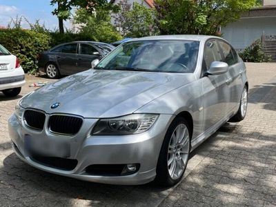 gebraucht BMW 320 i *Tüv Neu*Navi*S-Heft*Automatikk*M-Felgen*