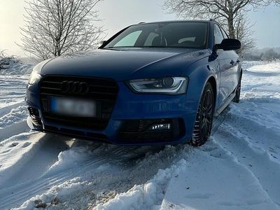 Blau Gebraucht 2015 Audi A4 S-Line Kombi | 13.600 € (Etwas zu teuer)