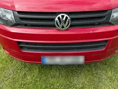 Gebraucht VW T5 114 PS (83 kW) 2012 Rot Van