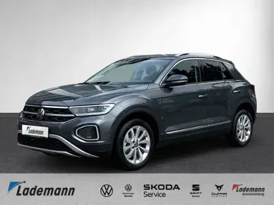 Gebraucht VW T-Roc Style 150 PS (110 kW) 2025 Grau SUV