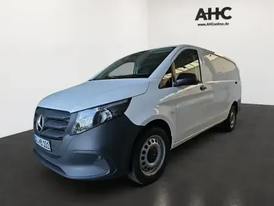 Używany Mercedes Vito 190 KM (139 kW) 2025 Biały Van