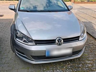 Second-hand VW Golf VII 110 CP (80 kW) 2017 Gri Break