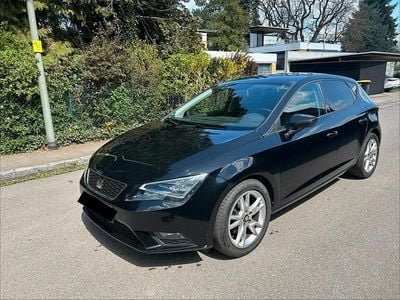 Second-hand Seat Leon CONNECT 110 CP (80 kW) 2015 Negru Berlinǎ