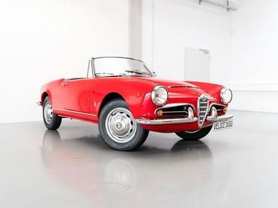 Gebraucht Alfa Romeo Giulia Spider Veloce 111 PS (81 kW) 1965 Rot Cabrio