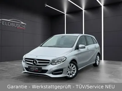 Gebraucht Mercedes B180 Style 122 PS (89 kW) 2018 Silber Van / Kleinbus