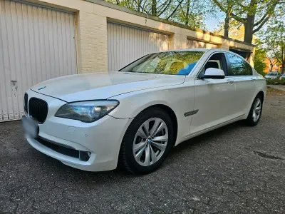 Brugt BMW 740 326 HK (239 kW) 2009 Hvid Sedan