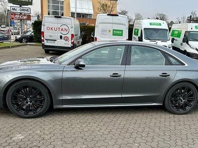 Grau Gebraucht 2015 Audi S8 Sport Limousine | 37.990 € (Fairer Preis)
