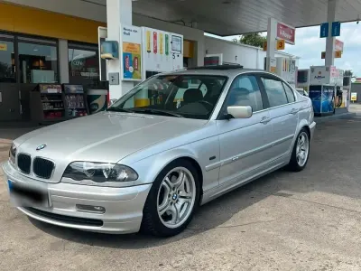 Gebraucht BMW 330 184 PS (135 kW) 2001 Limousine