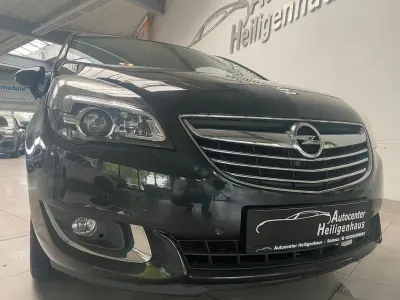 Gebraucht Opel Meriva 140 PS (102 kW) 2016 Schwarz Van / Kleinbus