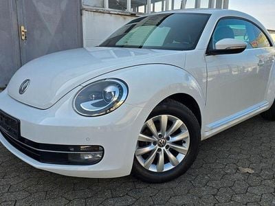 Gebraucht VW Beetle Design 105 PS (77 kW) 2012 Weiß Kleinwagen