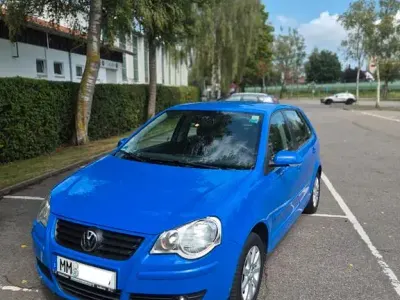 Gebraucht VW Polo 80 PS (58 kW) 2009 Blau Kleinwagen