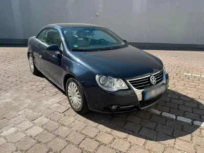 Gebraucht VW Eos 140 PS (102 kW) 2006 Blau Cabrio
