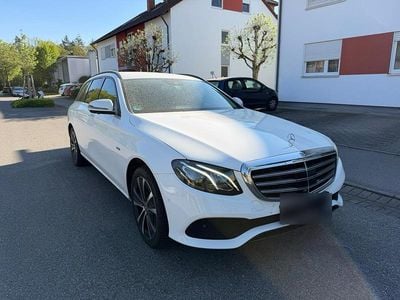Second-hand Mercedes E300 Avantgarde 306 CP (225 kW) 2020 Alb Break