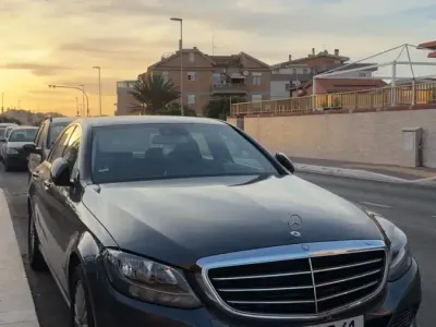 Gebraucht Mercedes C180 Exclusive 156 PS (114 kW) 2015 Grau Limousine