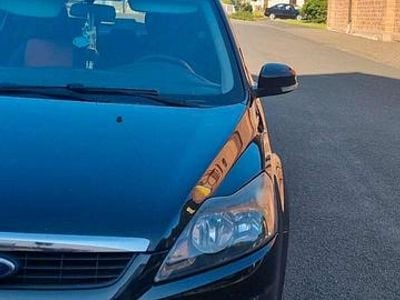 Gebraucht Ford Focus Sport 116 PS (85 kW) 2009 Schwarz Kleinwagen