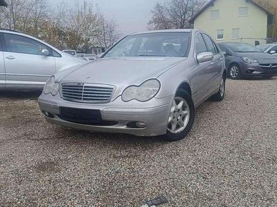 Mercedes C200