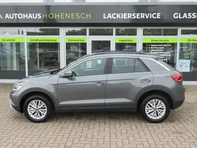 Gebraucht VW T-Roc Life 70 PS (51 kW) 2025 Andere SUV
