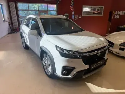 Gebraucht Suzuki SX4 S-Cross 129 PS (94 kW) 2024 Weiß SUV