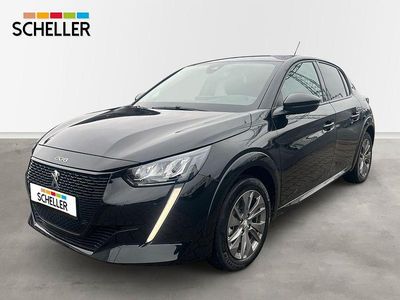 Gebraucht Peugeot 208 Allure 100 kW (136 PS) 2023 Perlaneraschwarz Kleinwagen