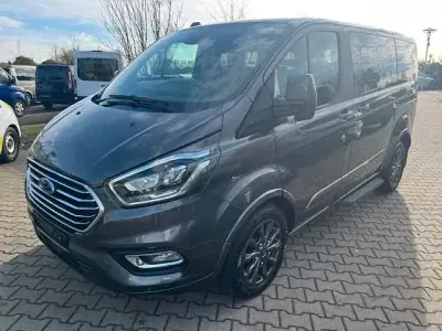 Second-hand Ford Tourneo Custom Titanium X 150 CP (110 kW) 2022 Andere Van