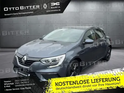 Używany Renault Mégane Life 101 KM (74 kW) 2018 Szary Sedan/Limuzyna