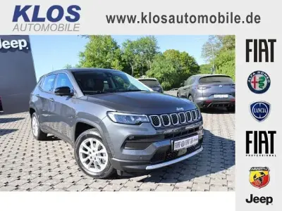 Occasion Jeep Compass Altitude 131 ch (96 kW) 2024 Gris SUV