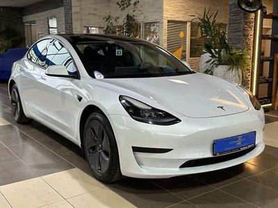 Gebraucht Tesla Model 3 239 kW (325 PS) 2022 Weiß Limousine