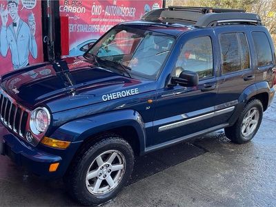 Second-hand Jeep Cherokee Limited 204 CP (150 kW) 2005 Albastru SUV