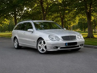 Gebraucht Mercedes 200 163 PS (119 kW) 2004 Silber Kombi