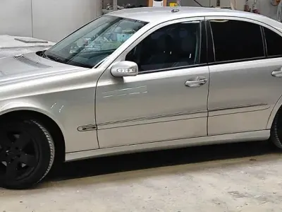 Używany Mercedes E220