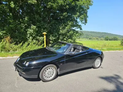 Gebraucht Alfa Romeo Spider 150 PS (110 kW) 1996 Schwarz Cabrio