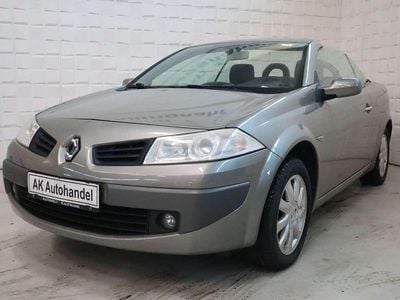 Beige Gebraucht 2007 Renault Mégane Cabriolet Dynamique Cabrio | 4.890 € (Teuer)