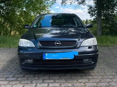 Gebraucht Opel Astra 85 PS (62 kW) 2021 Schwarz Kombi