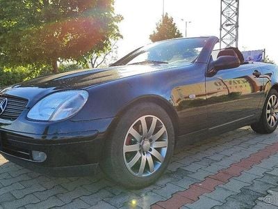 Schwarz Gebraucht 2000 Mercedes SLK200 Cabrio | 4.940 € (Fairer Preis)