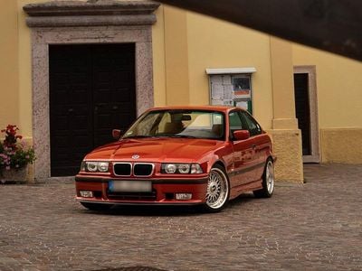 Second-hand BMW 323 M Sport 170 CP (125 kW) 1997 Roșu Coupe