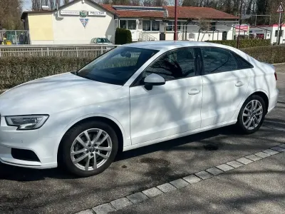 Gebraucht Audi A3 150 PS (110 kW) 2018 Weiß Limousine