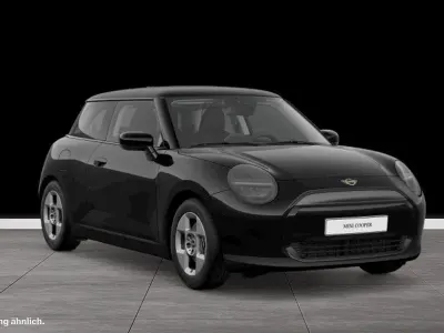 Gebraucht Mini Cooper 135 kW (184 PS) 2024 Schwarz Kleinwagen