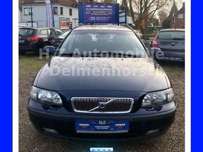Gebraucht Volvo V70 140 PS (102 kW) 2001 Blau Kombi