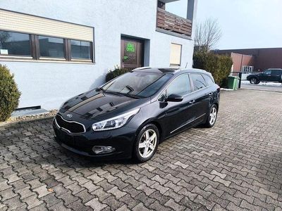 Gebraucht Kia Ceed Sportswagon Edition 7 128 PS (94 kW) 2014 Kombi