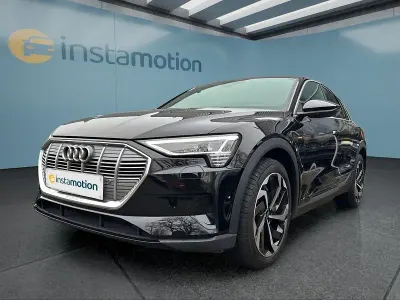 Usata Audi e-tron 230 kW (313 CV) 2022 Nero SUV