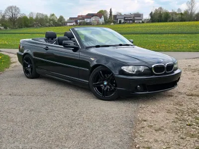Gebraucht BMW 320 Cabriolet 170 PS (125 kW) 2006 Schwarz Cabrio