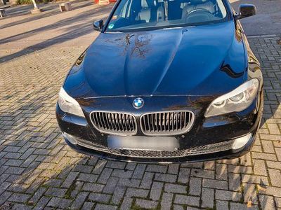 Second-hand BMW 520 184 CP (135 kW) 2012 Negru Break