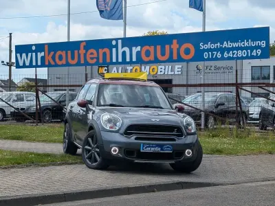 Gebraucht Mini Countryman Chili 190 PS (139 kW) 2016 Earl grey (metallic) SUV