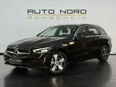 Gebraucht Mercedes C300e Avantgarde 204 PS (150 kW) 2023 Schwarz Limousine