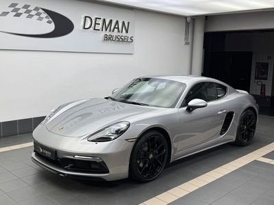 Porsche 718 Cayman